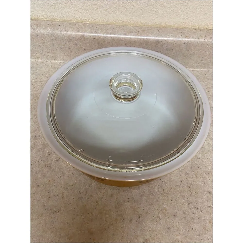 VTG,Corningware Yellow Casserole with Harvest Fruit Motif and Glass Lid